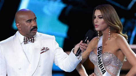 Steve Harvey Messed Up And Says Wrong Miss Universe Winner