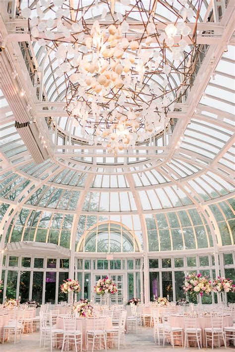 The Palm House At Brooklyn Botanic Garden Wedding That Barely Beat The