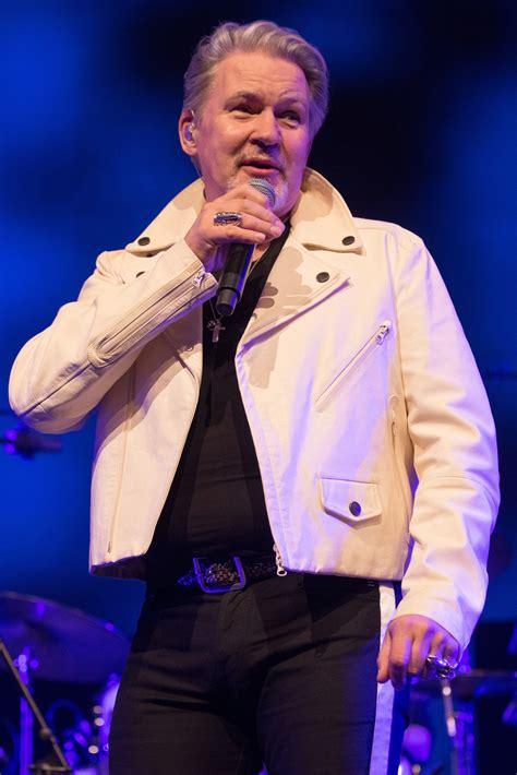 Dickie Rock lowers curtain on shortest fight in Irish showbiz history