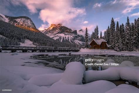 Emerald Lake Yoho Np High Res Stock Photo Getty Images