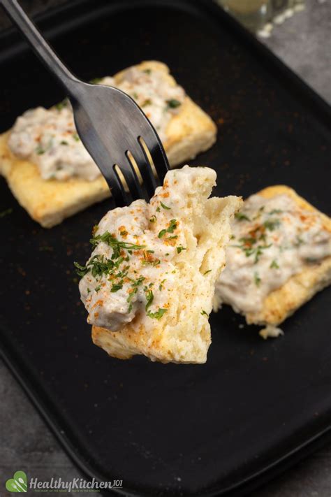 A Good Biscuits And Gravy Recipe Is All I Need For A