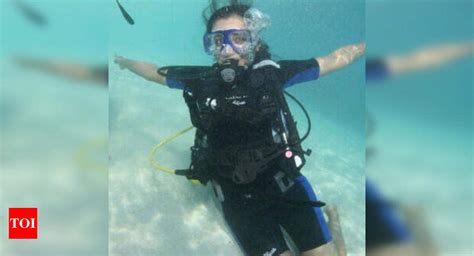 Trisha Having Fun Scuba Diving In Maldives Tamil Movie News Times