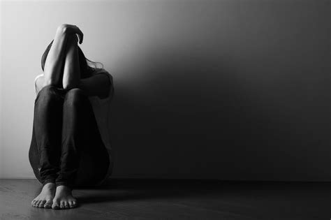 Depresi sering dikaitkan dengan gangguan serius depresi: Depresi: Penyebab, Gejala, dan Pengobatan