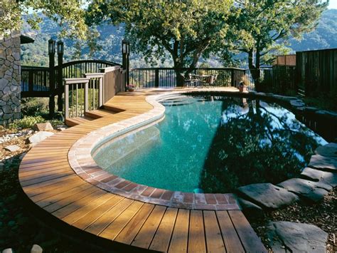 10 Elegant Pool Deck Ideas For Inground Pools 2023