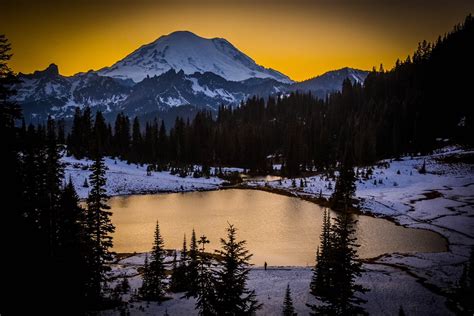 Mt Rainier Sunset This Capture Was Taken Just After The S Flickr