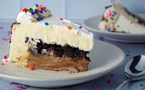 How To Make Ice Cream Cake Thats Better Than Dairy Queen Make Ice