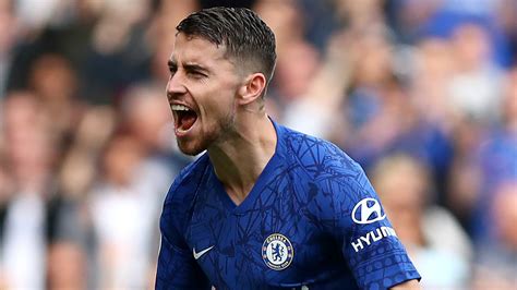 View stats of chelsea midfielder jorginho, including goals scored, assists and appearances, on the official website of the premier league. Chelsea news: 'No-look Jorginho better than stylish Eden ...