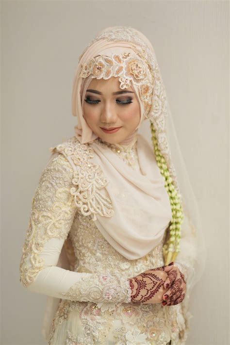 Model Baju Pengiring Pengantin Muslimah 0gdr 10 Inspirasi Tren Gaun Pernikahan Yang Cantik Dan