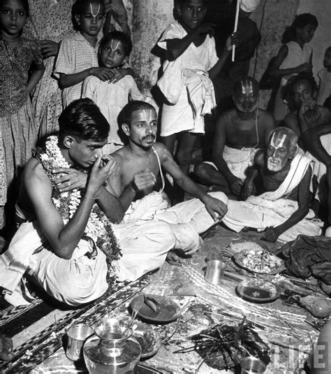 Hindu Brahmin Caste Wedding Ceremony India 1946 Old Indian Photos