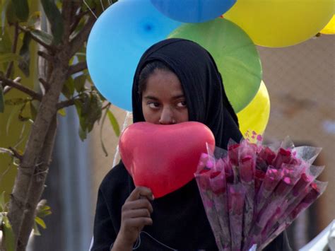 Little Love For Valentines Day From Hardline Muslim Groups Cbs News