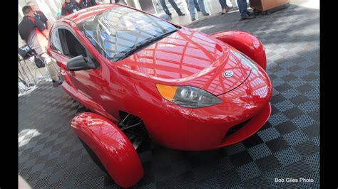 Paul Elio Shows His P5 Prototype 3 Wheeled Car At The La Auto Show To