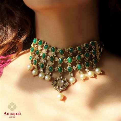 Luxury Emerald And Pearls Choker Necklace South India Jewels
