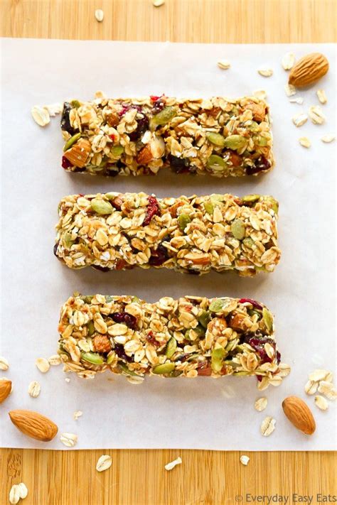 22 Healthy Homemade Granola Bars You Need To Survive Your Day