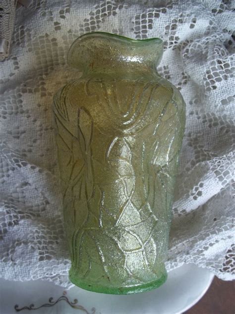 Antique Vaseline Carnival Glass Dugan Stippled Estate Frit Vase Early