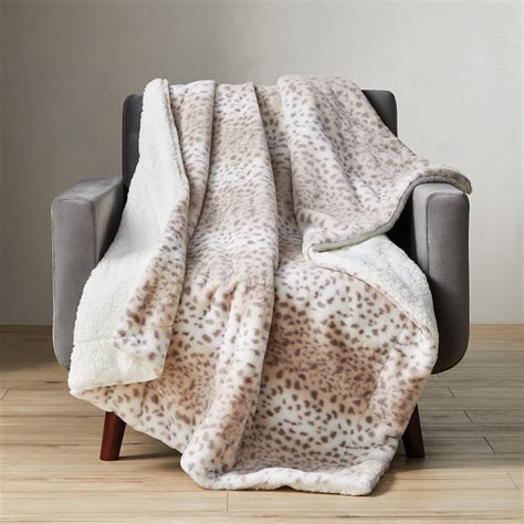 Better Homes And Gardens Snow Leopard Beige Faux Fur And Sherpa Throw 50 X 60