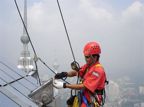 Click here to find out more. KLCC PETRONAS - Sky Scraper - High Rise Tower Maintenance ...