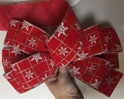 How To Make Ribbon Bows My Growing Creative Life Christmas Ribbon