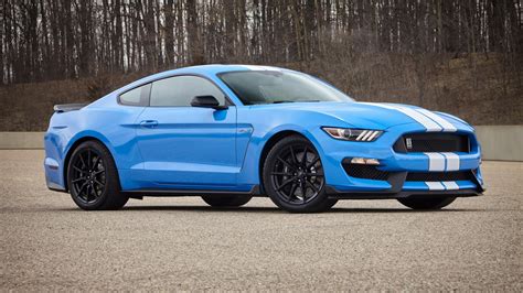 2017 Ford Mustang Shelby Gt350 Gets Standard Track Package New Colors