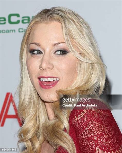 2016 avn awards photos and premium high res pictures getty images