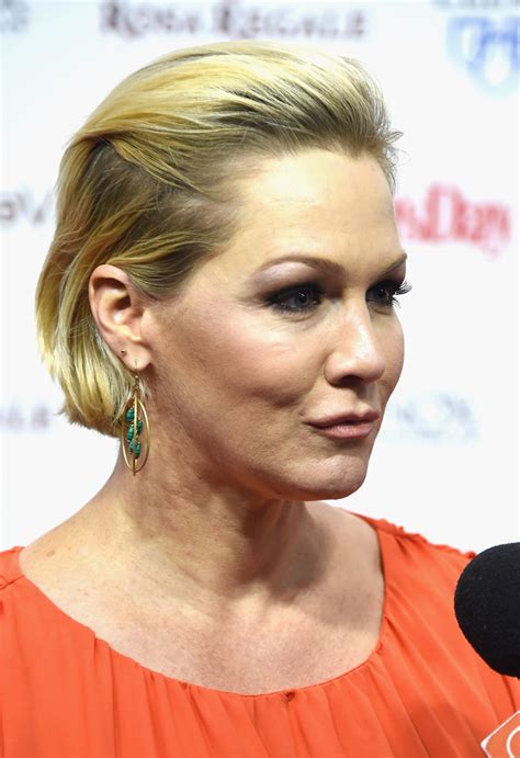 Ouch Jennie Garth Reveals Her New Face National Enquirer