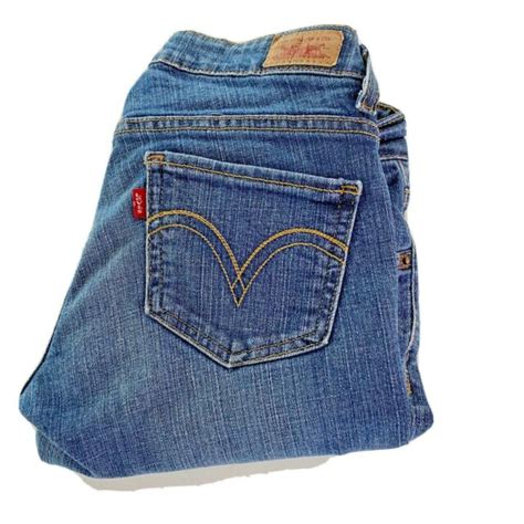 Levis 524 Too Superlow Bootcut Womens Jeans Faded Medium Wash Size 9 S