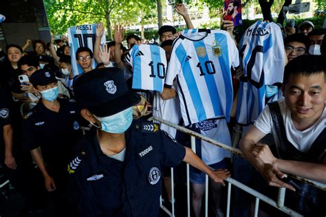 Lionel Messi Gets Overwhelming Welcome In China For Match On Xis