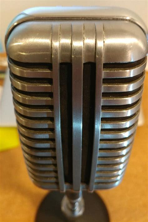 Astatic Wr 20 Vintage Microphone With Stand For Display 2103120552