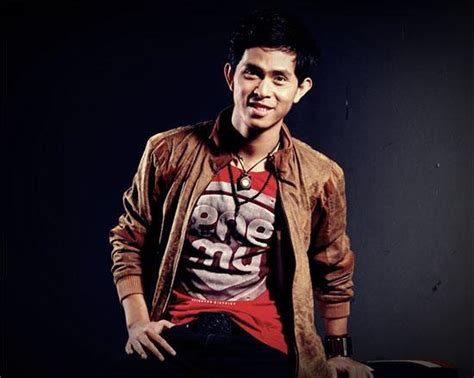10 Penyanyi Solo Pria Terbaik Di Indonesia Tentik