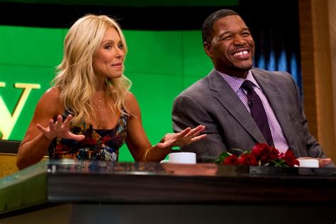Michael Strahan Officially Joins Kelly Ripa As Co Host Of ‘live