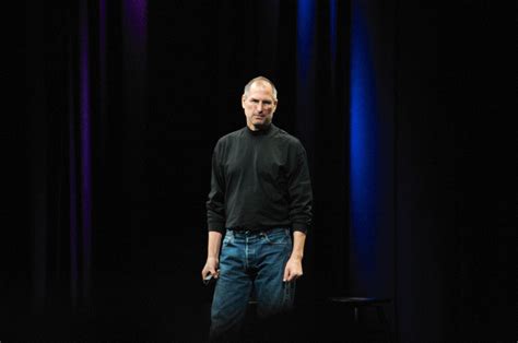 Croix with long sleeves, blue jeans and levi's 501 sneakers new balance 991. Why Steve Jobs Wore The Same Outfit Everyday - Inc42 Media