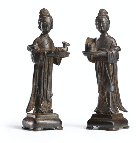 3368 A Pair Of Bronze Figures Of Female Attendants Song Yuan Dynasty