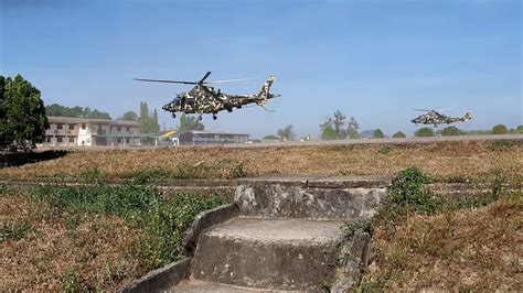 Helikopter Agusta Loh Milik Tentera Darat Mendarat Di Padang Kawad Ramd Youtube