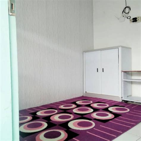 Desain yang friendly akan lebih nyaman untuk mengobrol, salah satunya yaitu dengan mendesain ruang tamu tanpa ruang tamu tanpa kursi lebih cocok dipadankan dengan meja minimalis. 21 Desain Ruang Tamu Lesehan Minimalis Tanpa Kursi dan Sofa