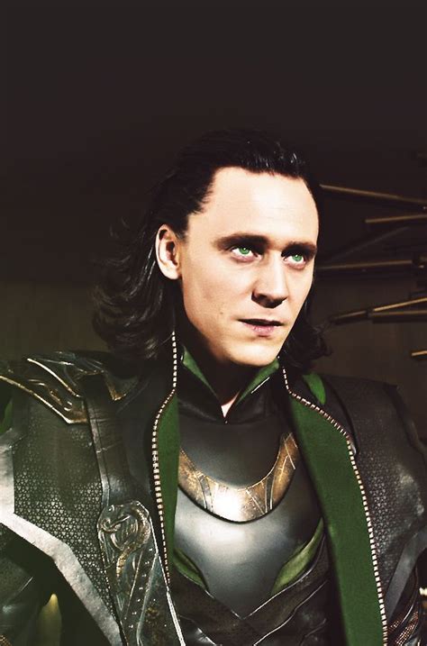 The best gifs are on giphy. warheart-loki: " 24, 25 /100 pictures of Tom Hiddleston ...