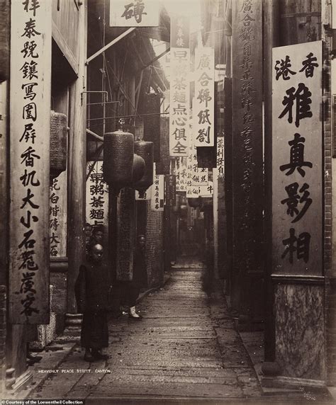 Singular Photos Capture China During The 19th Century From Its