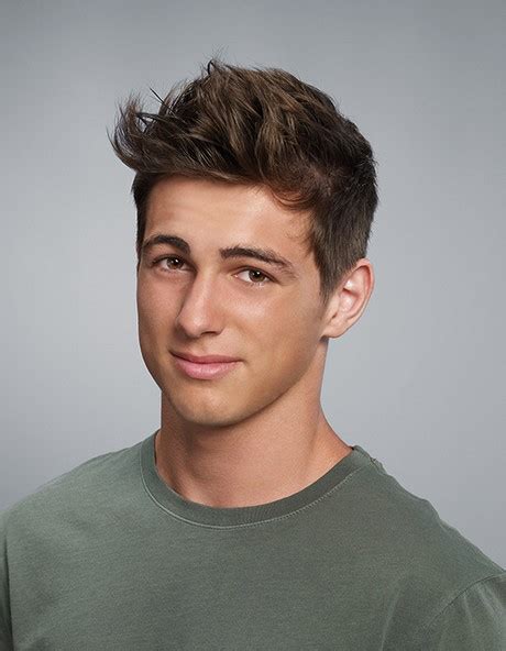 This is a medium length of the clipper guards. Trimmed hair styles