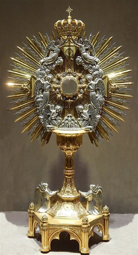 The Blessed Sacrament And The Apostolate In The Modern World Nobility