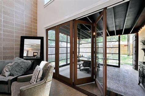 Check spelling or type a new query. Top 60 Best Sunroom Ideas - Bright Glassed-In Solarium Designs