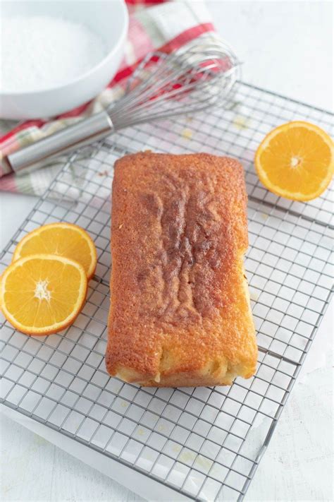 This easy buttermilk pound cake has a moist, buttery crumb and a deliciously tangy vanilla flavor. Orange Buttermilk Pound Cake | Orange buttermilk pound ...
