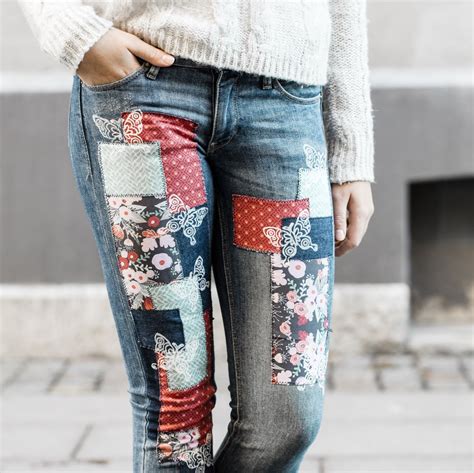 Decorate Jeans With Patchwork