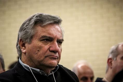 Μάθε απο το dikaiologitika news τις τελευταίες ειδήσεις με θέμα: Βασιλόπιτα κέικ: H απίθανη συνταγή του Άκη Πετρετζίκη ...