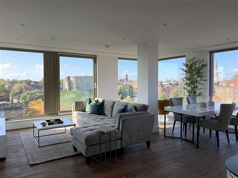 yorks  luxury high rise apartments  breathtaking views