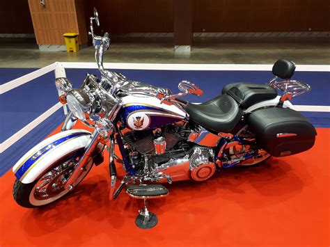 You can get electric bikes below rm500, one that's great for commuting or delivery, suitable riding a manual bike can be both physically rewarding and tiring. View The Sultan Of Johor's Private Collection & More At Malaysia Bike Week 2018