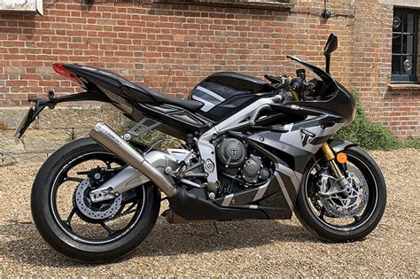 Triumph Daytona Moto2 765 Road Test Price And Review