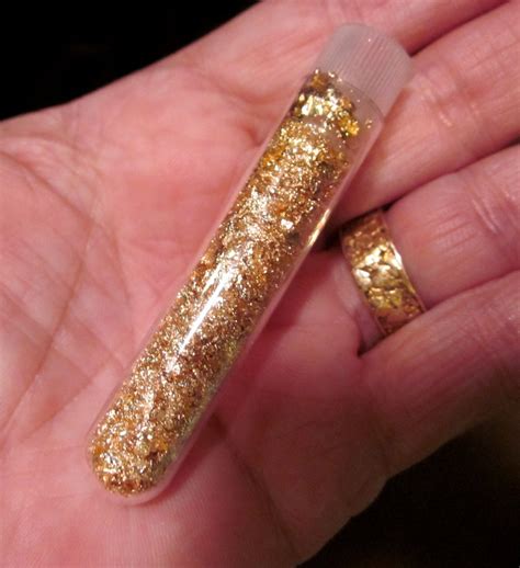 Edible Gold Flakes 24k Gold Flakes Canadian 24k Gold Baking