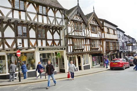 Ludlow Shropshire Tourism And Leisure Guide Ludlow Castle St Lawrence