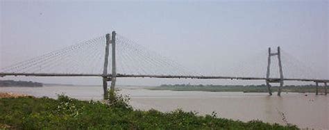 Naini Bridge Allahabad 2004 Structurae