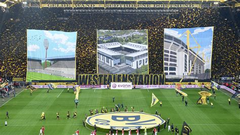 Find the travel option that best suits there are 6 ways to get from dortmund to frankfurt am main by train, bus, rideshare, car or plane. Borussia Dortmund Fans Choreo Bayern München Bundesliga ...