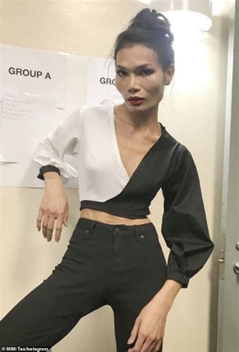 Project Runway Introduces First Ever Transgender Model Daily Mail Online