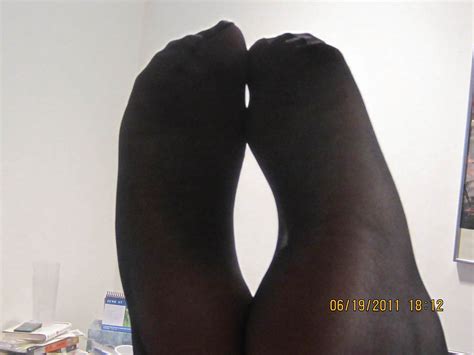 Milf Pantyhose Feet Porn Pics Pictoa